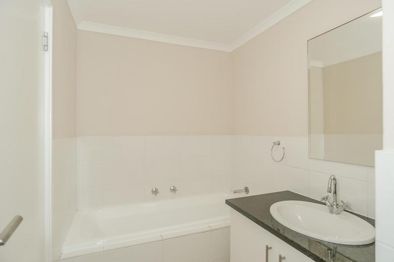 2 Bedroom Property for Sale in Muizenberg Western Cape